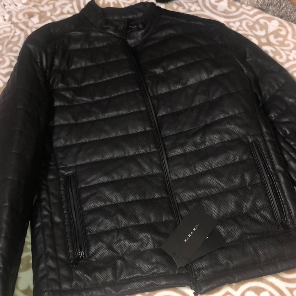 ZARA MAN BLACK JACKET